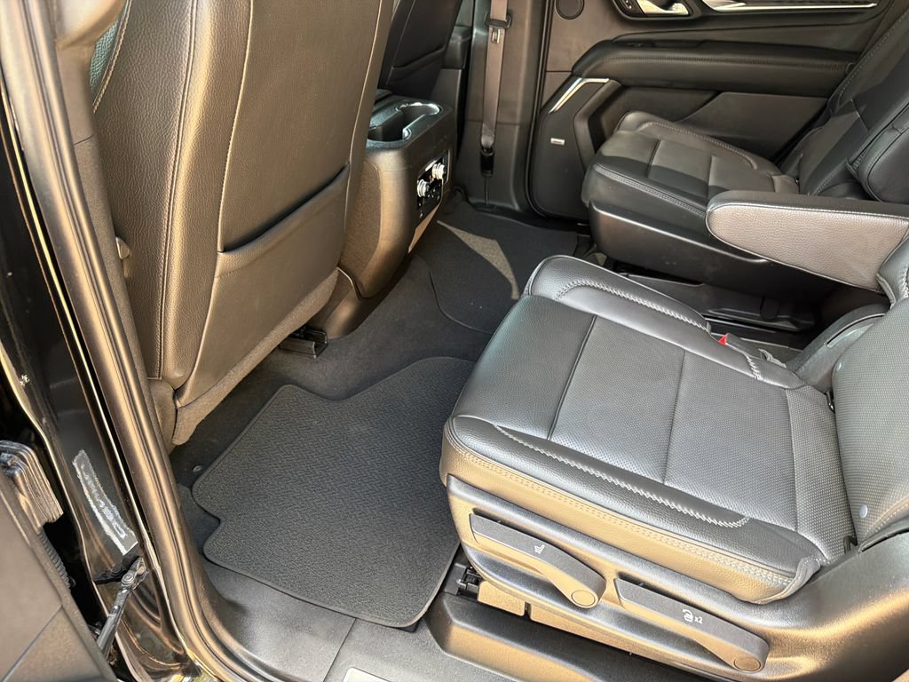 Used 2023 GMC Yukon Denali AWD/4WD image 38