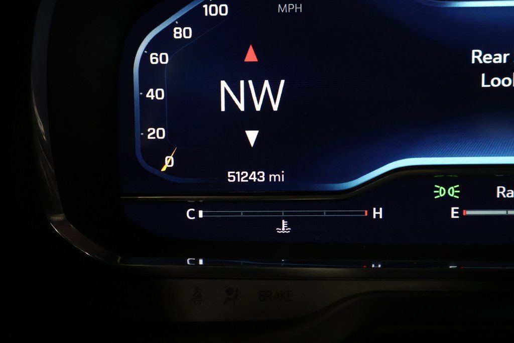 Used 2022 Chevrolet Tahoe LT AWD/4WD image 17