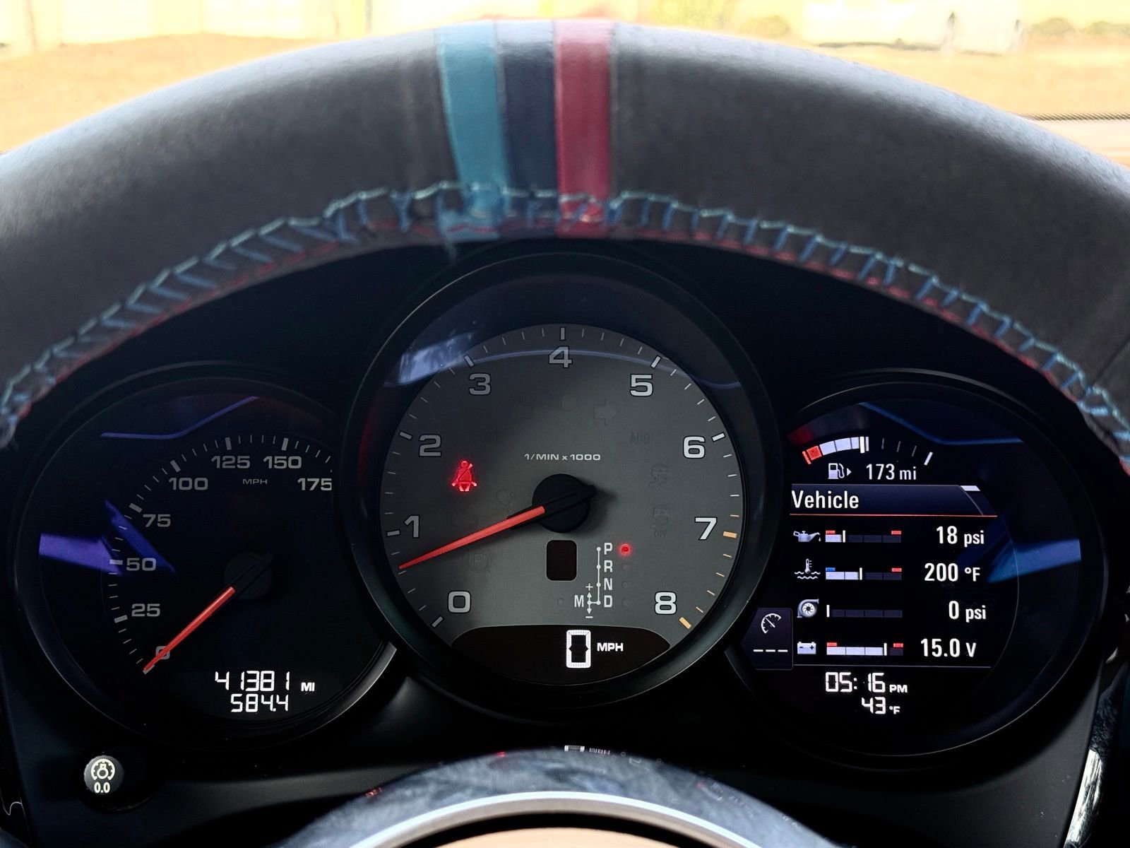 Used 2017 Porsche Macan S image 27