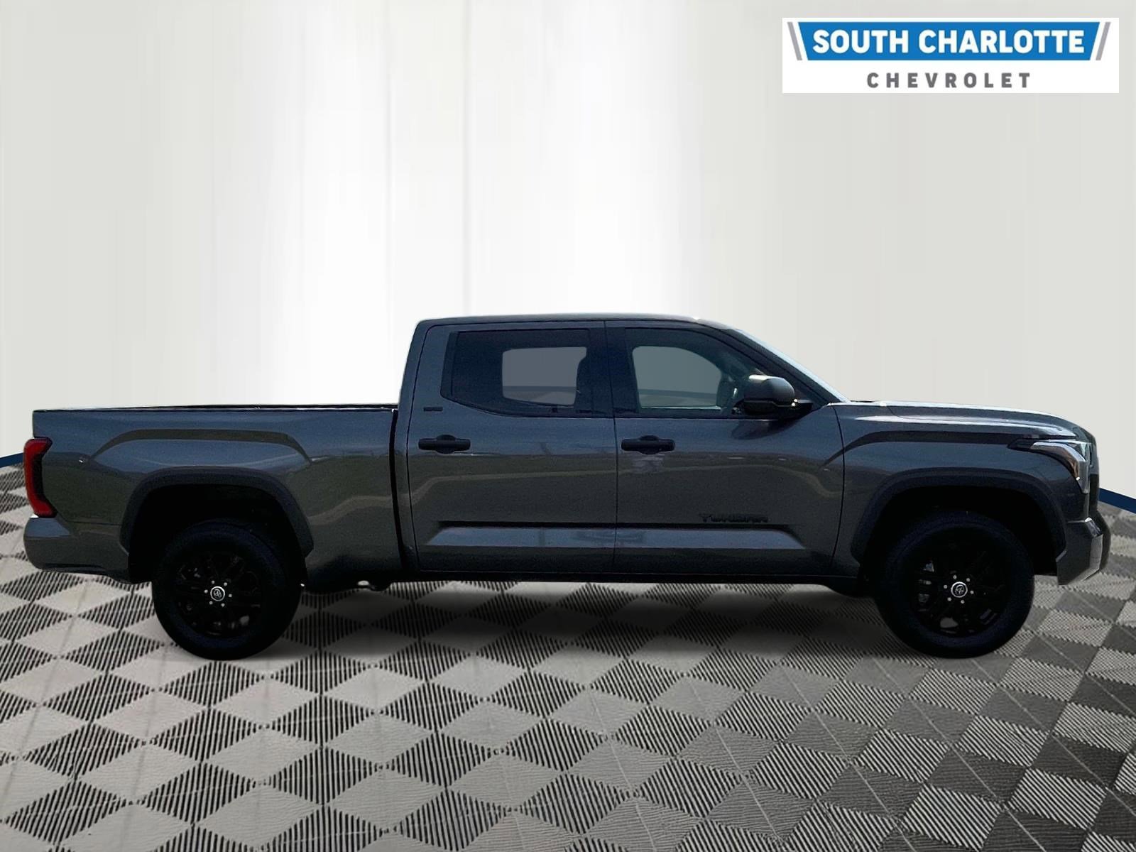 Used 2023 Toyota Tundra SR5 image 4