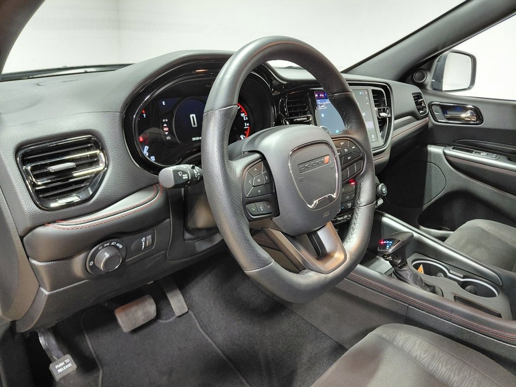 Certified 2025 Dodge Durango GT image 31