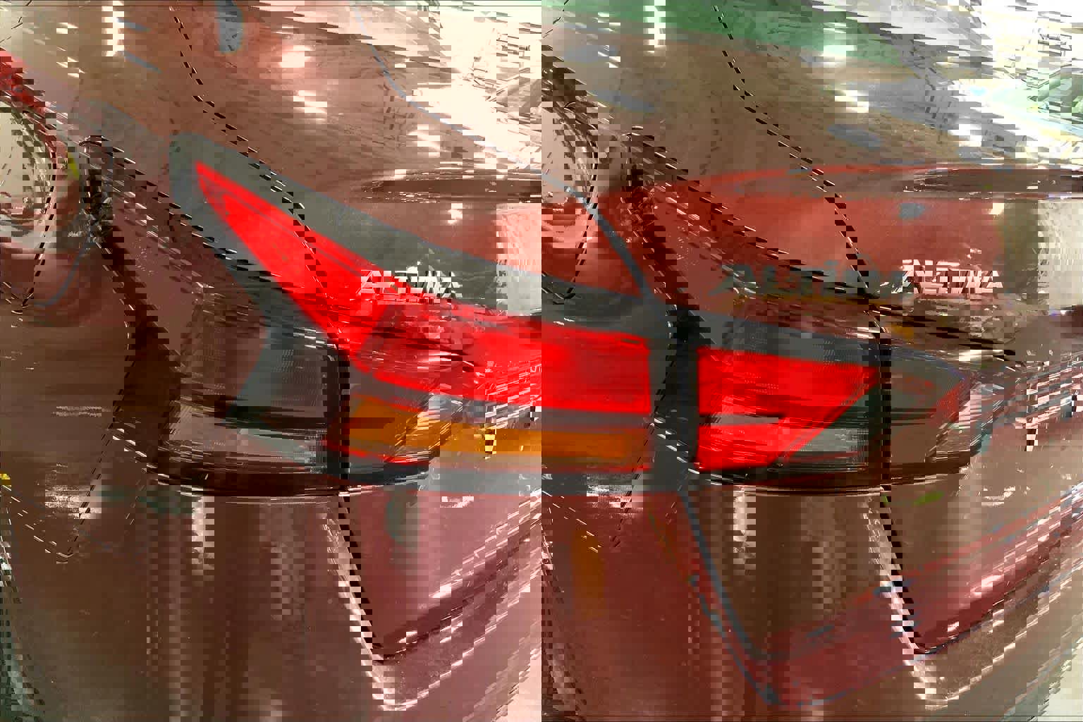 Used 2024 Nissan Altima 2.5 SV image 29