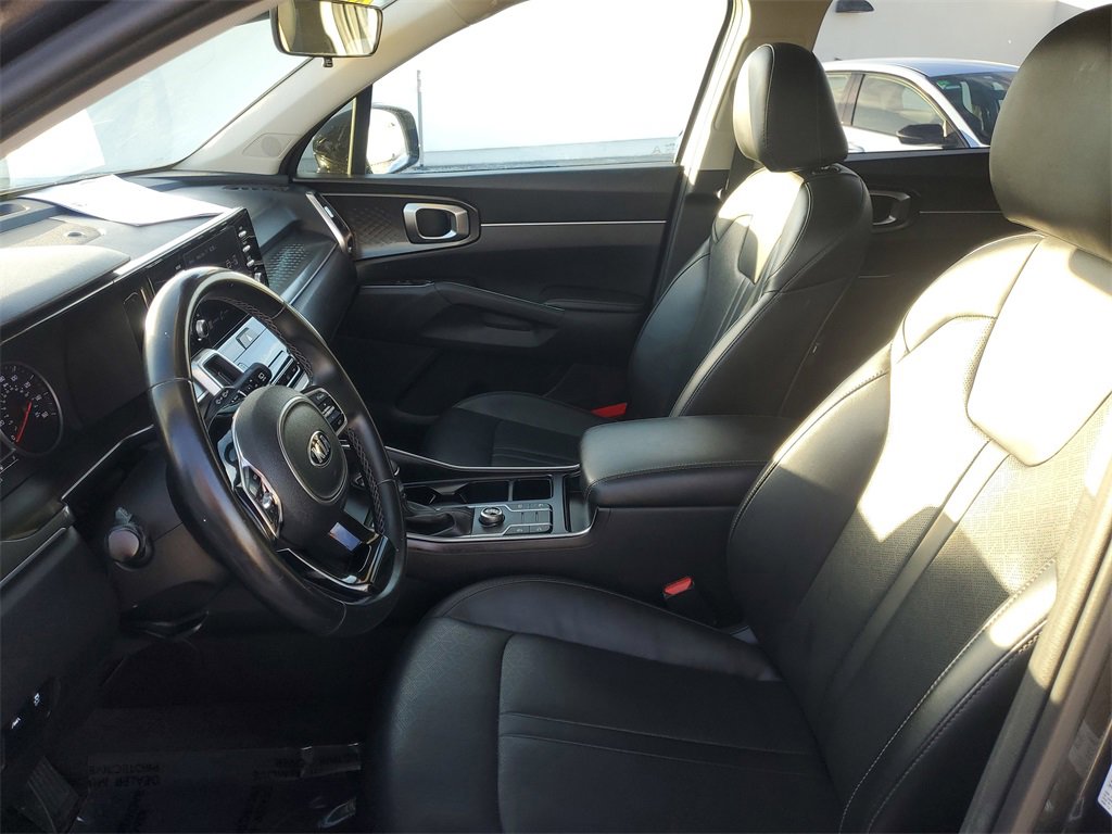 Used 2021 Kia Sorento S image 15