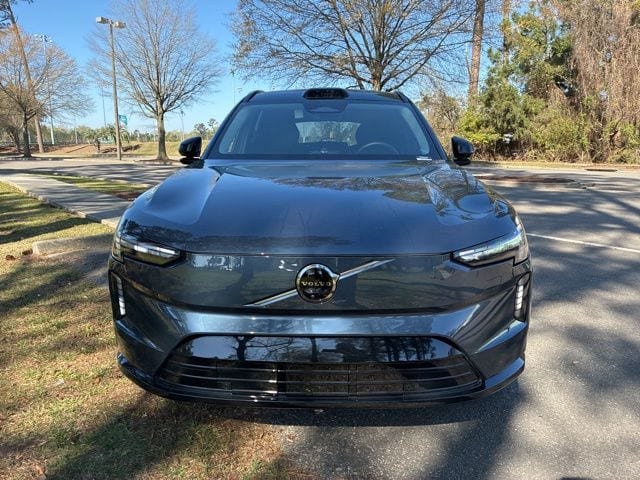 New 2025 Volvo EX90 Ultra AWD/4WD image 3