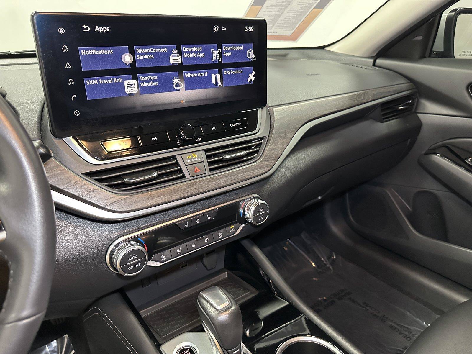 Used 2024 Nissan Altima 2.5 SL AWD/4WD image 29