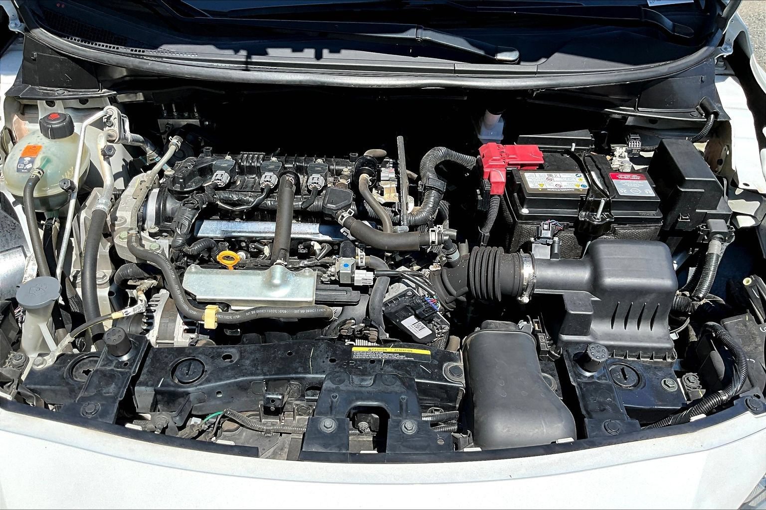 Used 2022 Nissan Versa SV FWD image 27