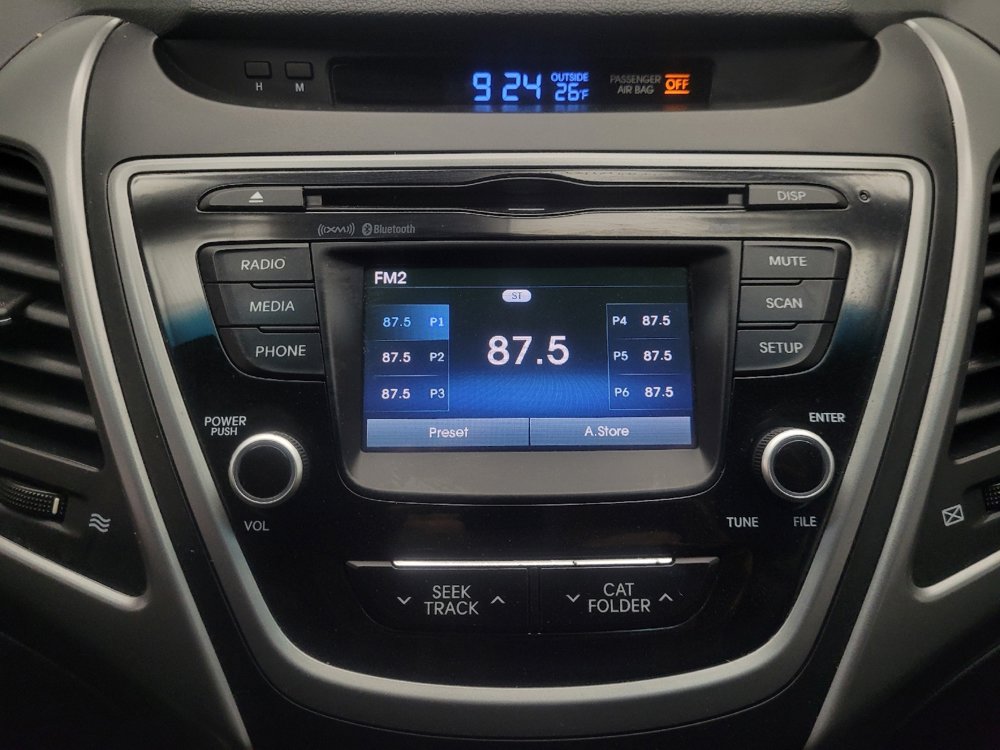 Used 2015 Hyundai Elantra SE w/ Option Group 03 FWD image 25