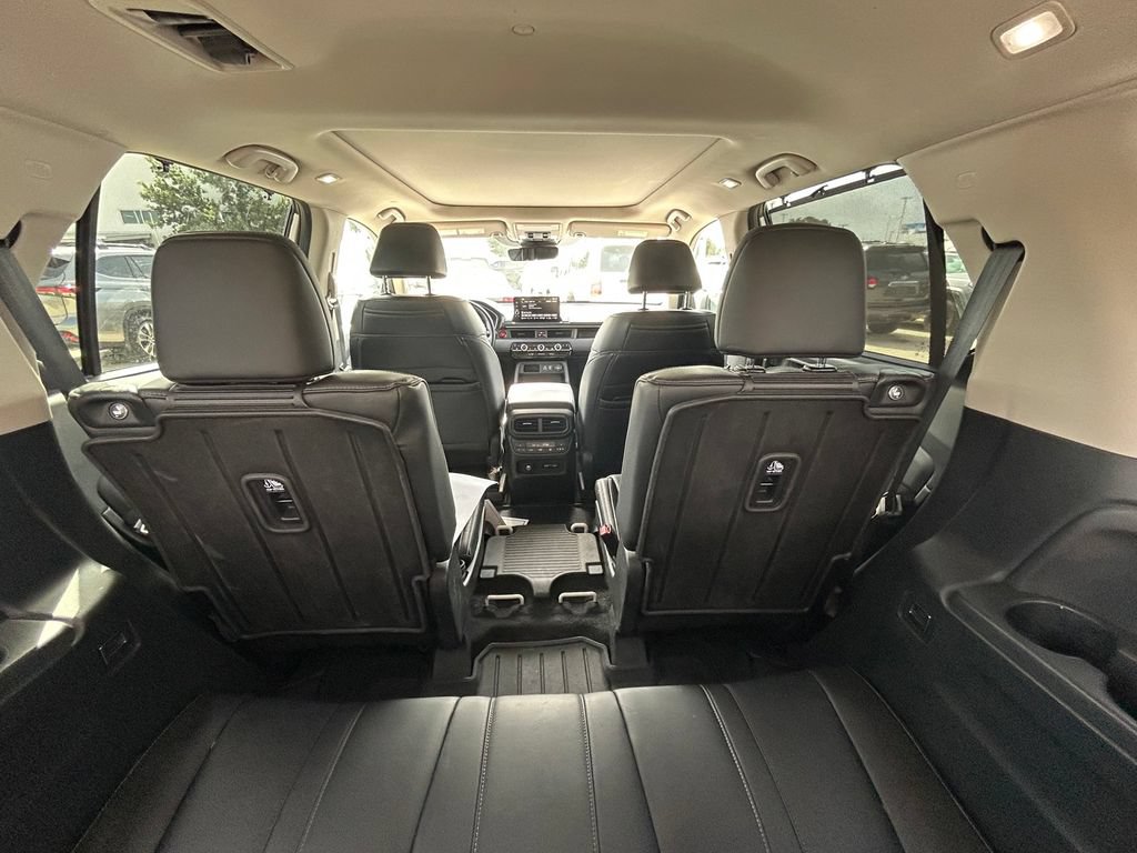 Used 2023 Honda Pilot Elite image 17