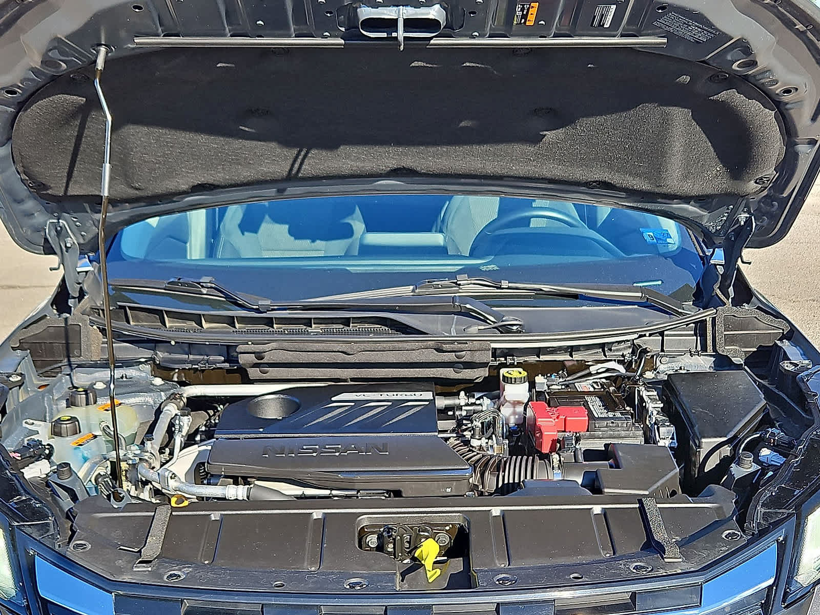 Used 2025 Nissan Rogue SV AWD/4WD image 34