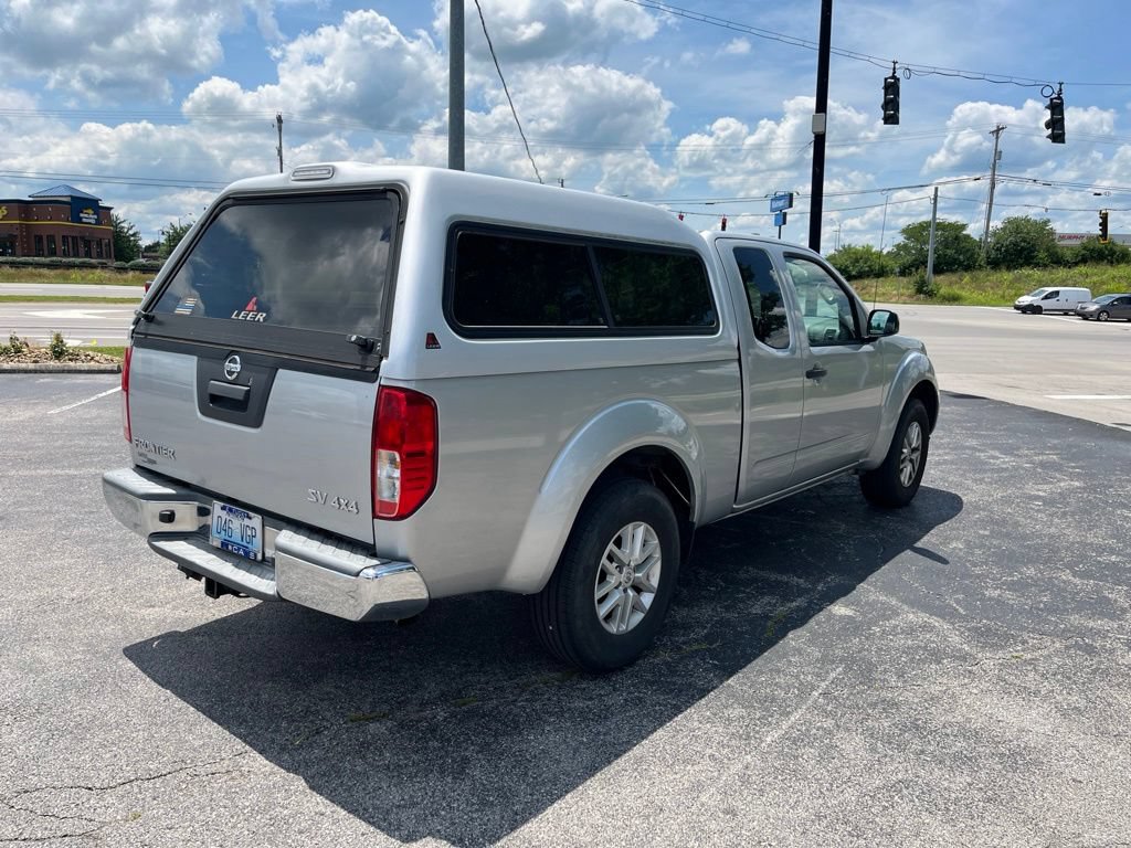 Used 2016 Nissan Frontier SV AWD/4WD image 3