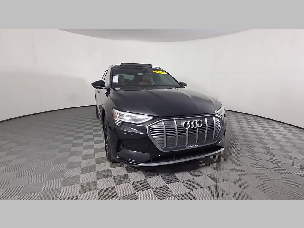 Used 2022 Audi e-tron Premium AWD/4WD image 51