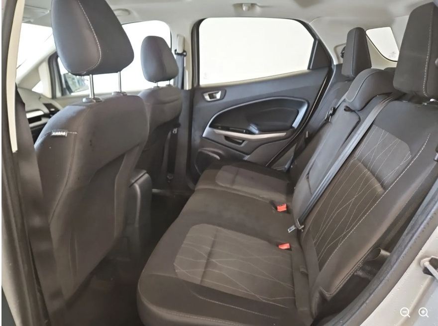 Used 2021 Ford EcoSport SE FWD image 6
