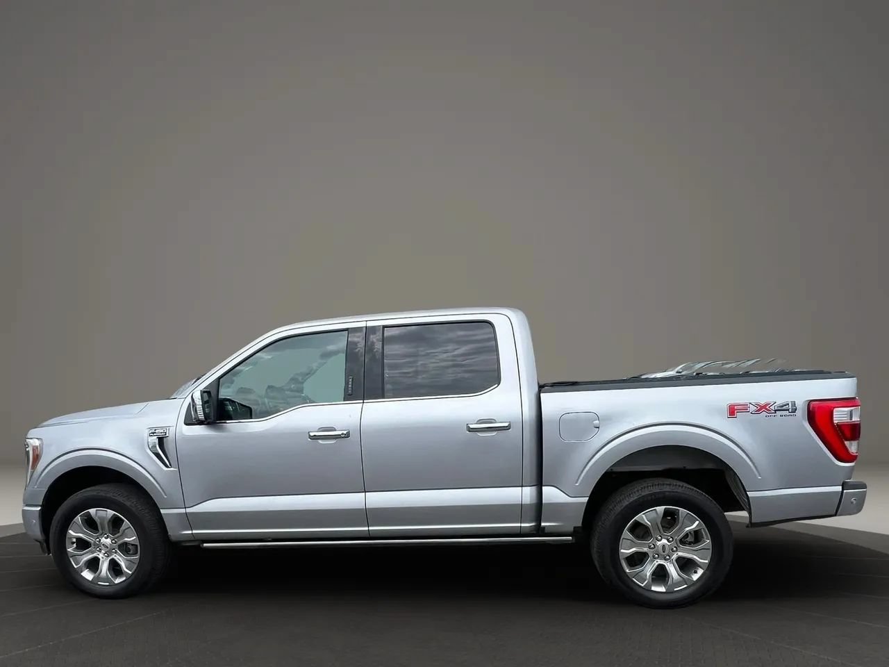 Used 2021 Ford F150 Platinum w/ Equipment Group 701A High AWD/4WD image 8