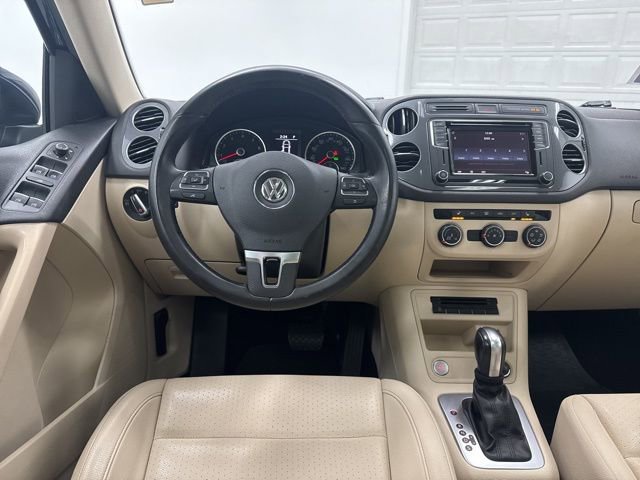 Used 2016 Volkswagen Tiguan SE image 20