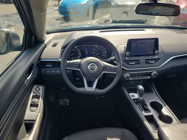 Certified 2022 Nissan Altima 2.5 SV image 14