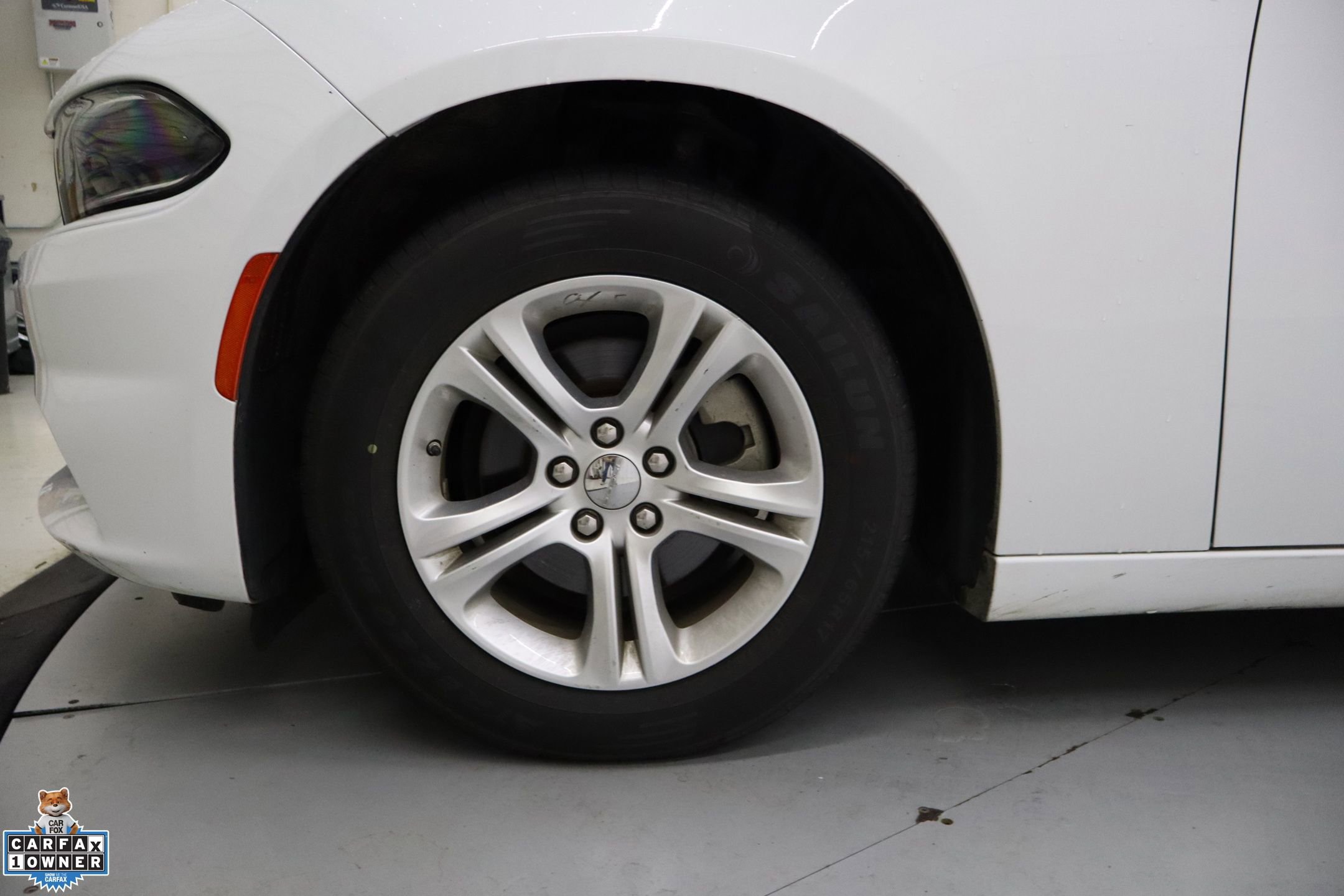 Used 2023 Dodge Charger SXT image 10