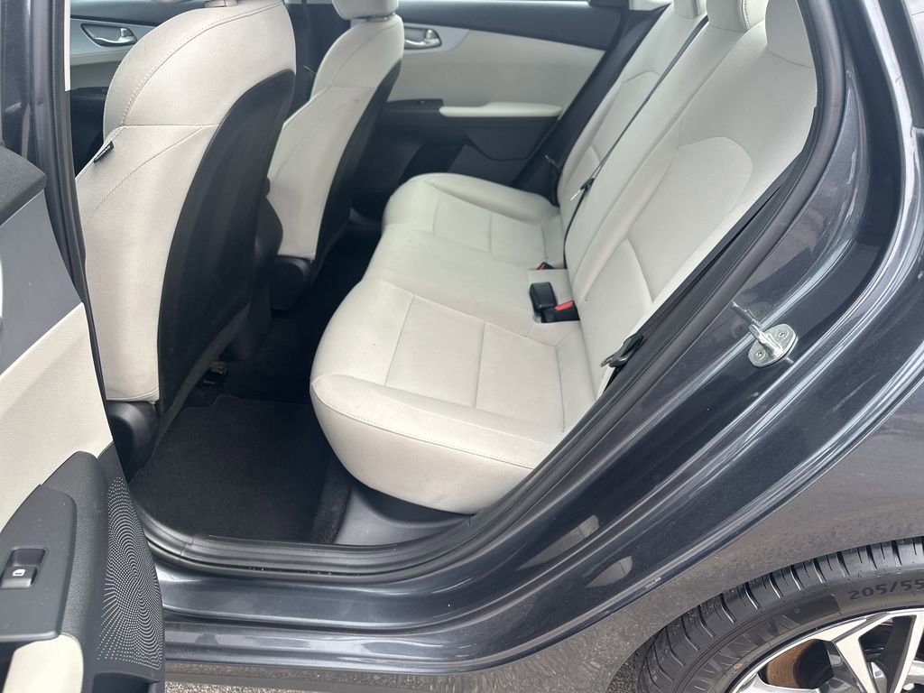 Used 2023 Kia Forte LXS w/ LXS Technology Package image 21