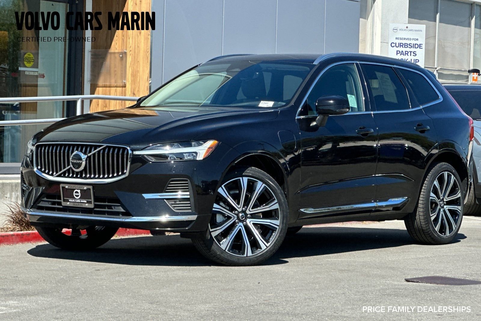 Certified 2023 Volvo XC60 T8 Ultimate AWD/4WD image 1