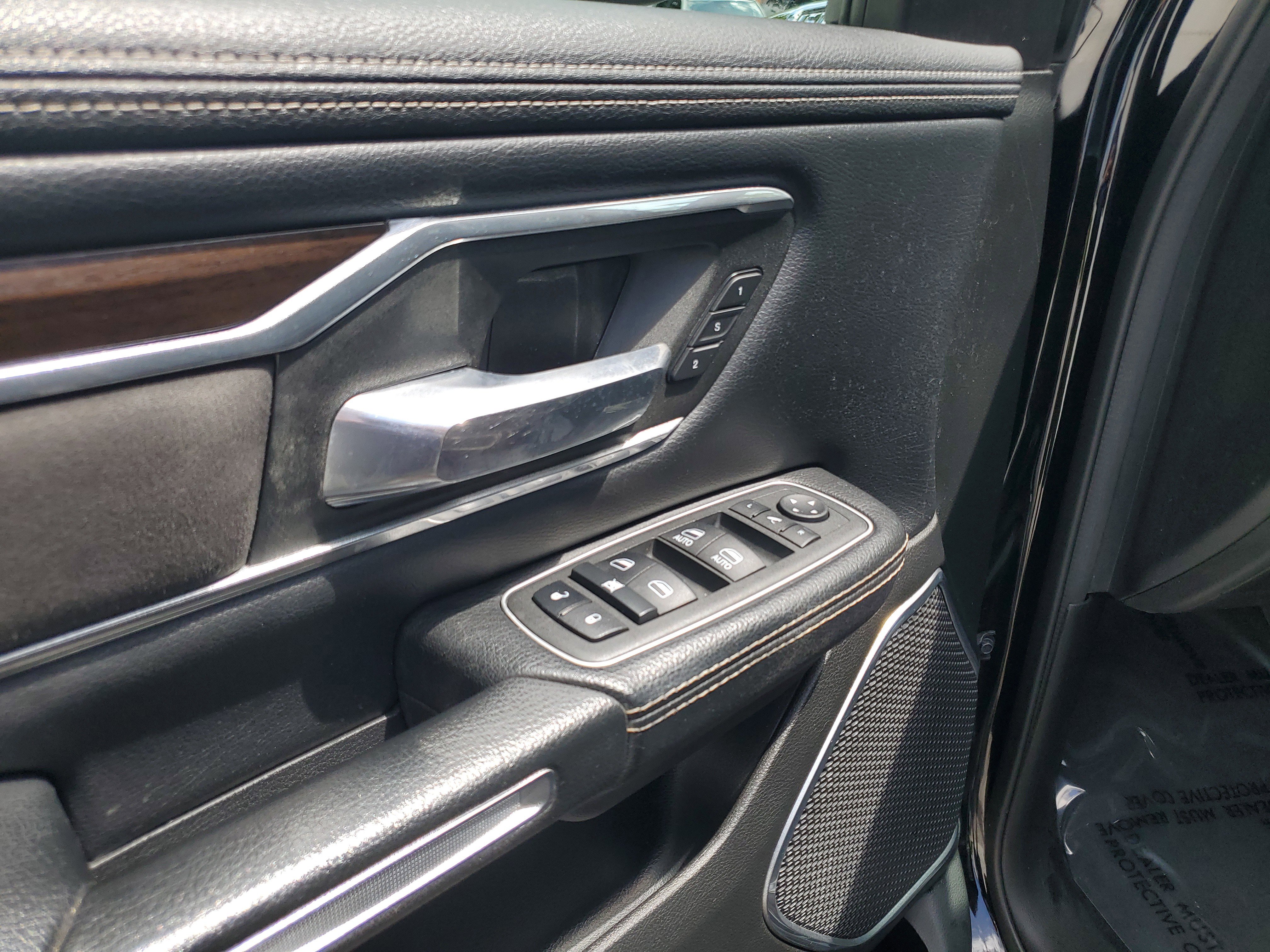 Used 2022 RAM 1500 Laramie RWD image 18