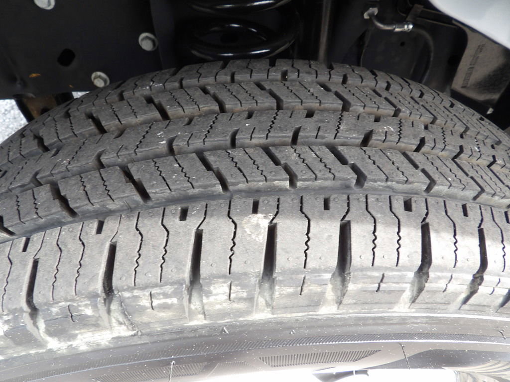 Used 2024 Ford E-350 and Econoline 350 Super Duty w/ Driver's Safety Package RWD image 37