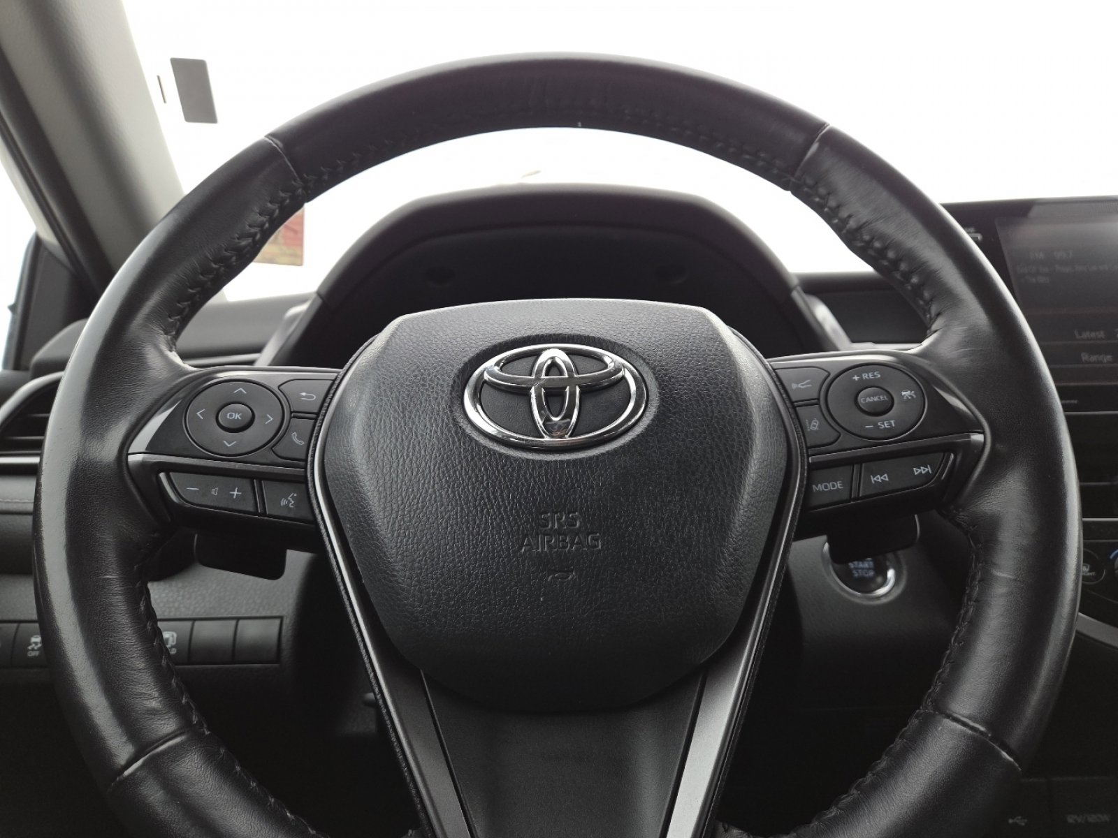 Used 2023 Toyota Camry XSE image 25