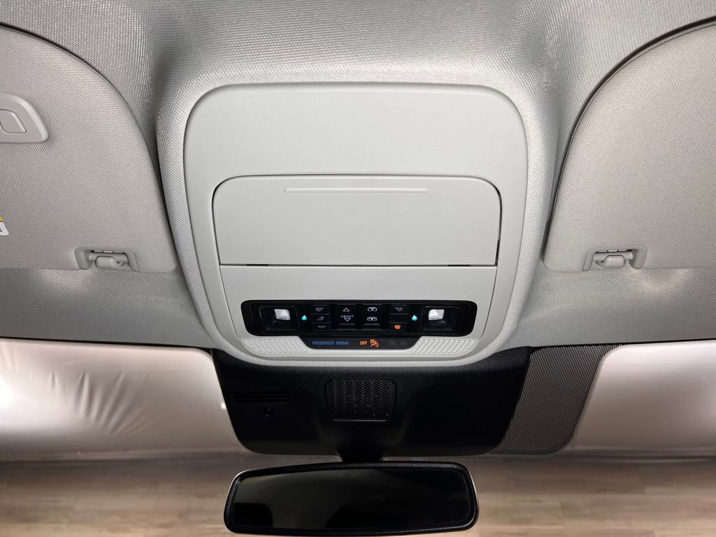 Used 2025 Ford Expedition Max Platinum image 17