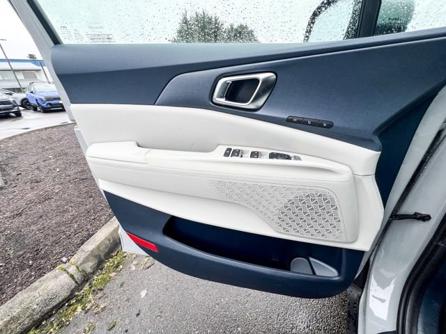 New 2026 Kia Carnival EX image 19