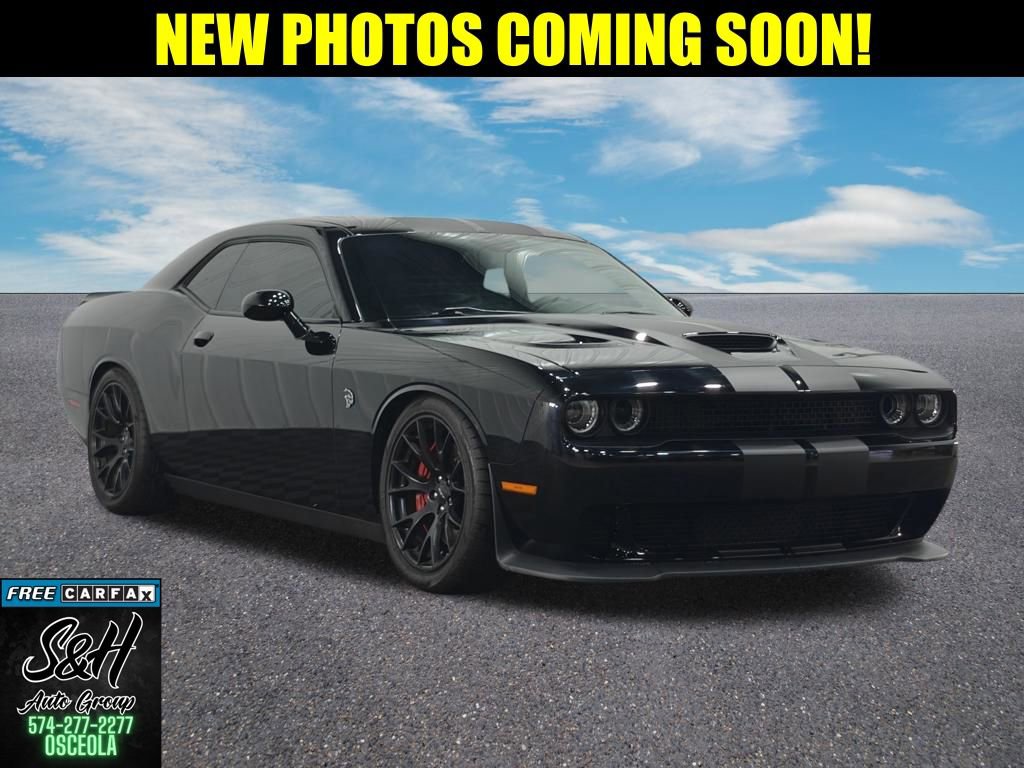 Used 2016 Dodge Challenger SRT Hellcat image 1