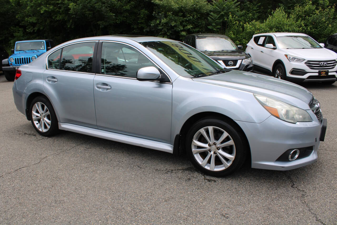 Used 2013 Subaru Legacy 2.5i Limited AWD/4WD image 5