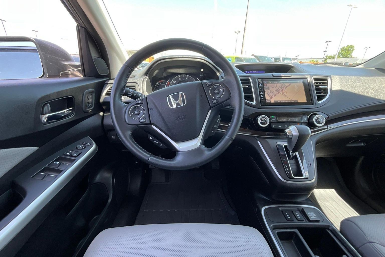 Used 2015 Honda CR-V Touring image 8