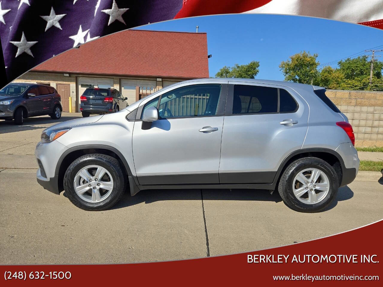 Used 2019 Chevrolet Trax LS w/ Tint and Cruise Package image 1