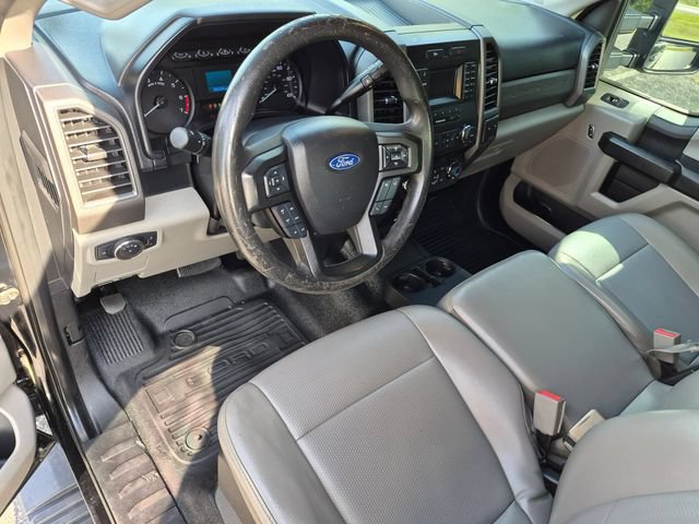 Used 2018 Ford F250 XL w/ STX Appearance Package AWD/4WD image 10