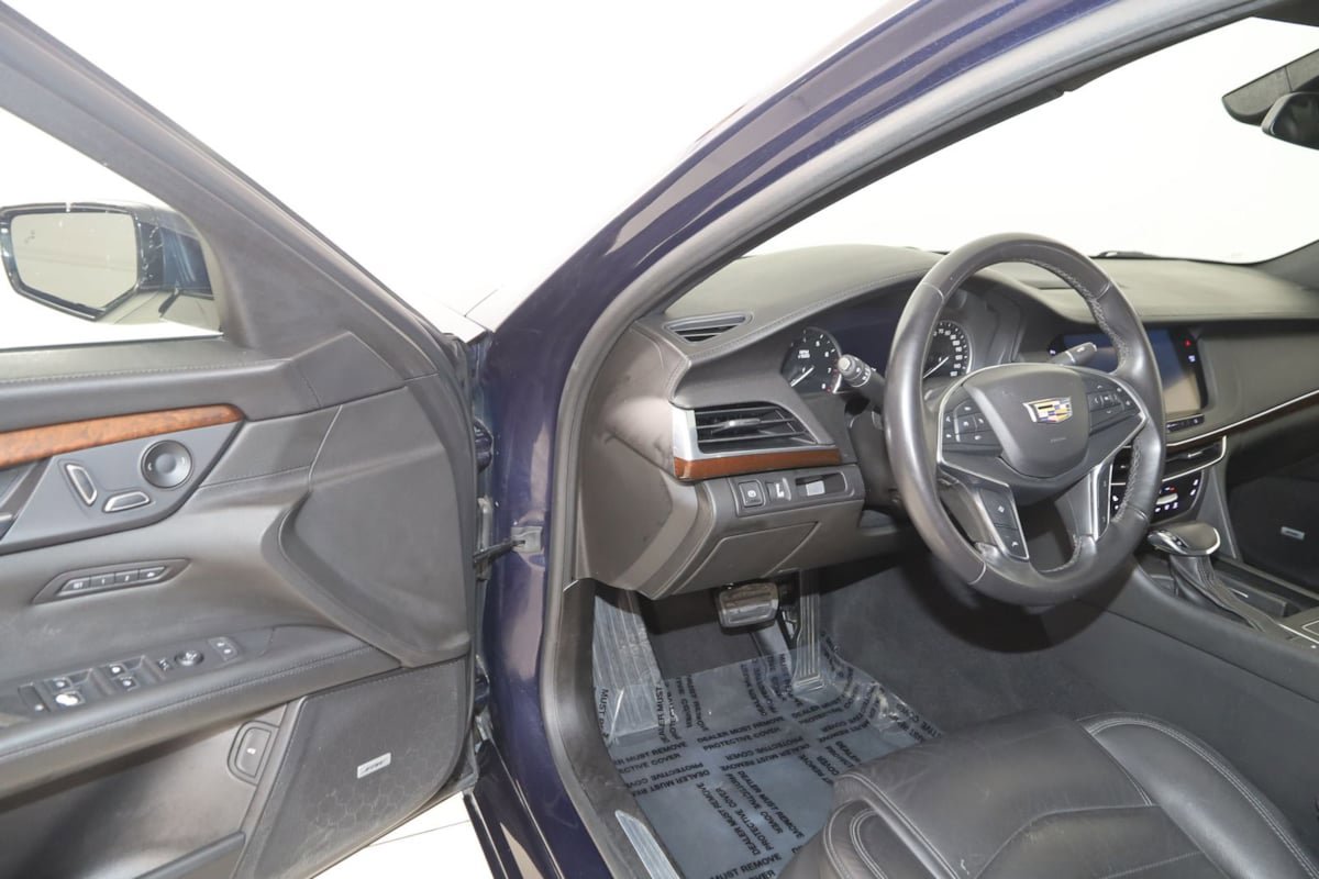 Used 2018 Cadillac CT6 3.6 AWD image 48