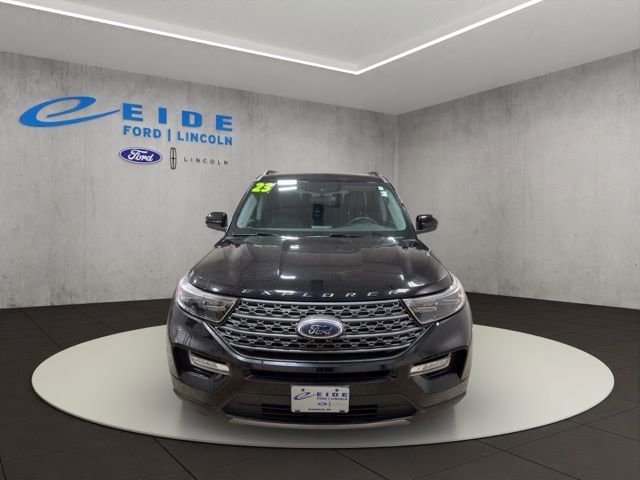 Used 2023 Ford Explorer XLT w/ Equipment Group 202A image 6