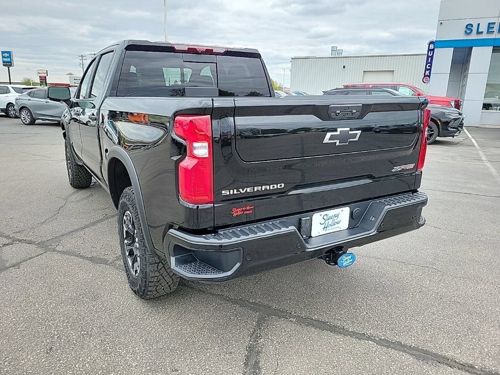 Used 2026 Chevrolet Silverado 1500 ZR2 AWD/4WD image 8