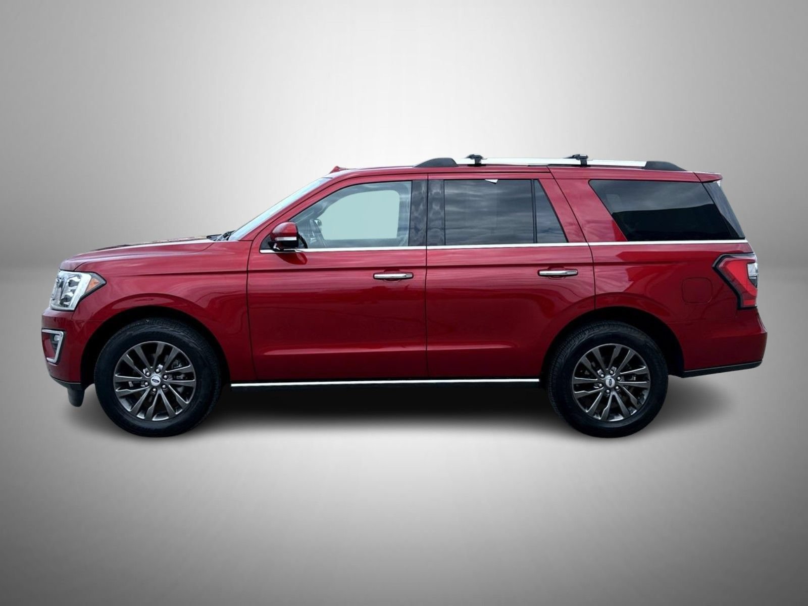 Used 2019 Ford Expedition Limited w/ Equipment Group 301A AWD/4WD image 8
