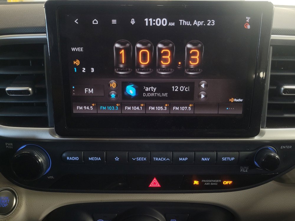 Used 2021 Hyundai Venue w/ Cargo Package FWD image 25