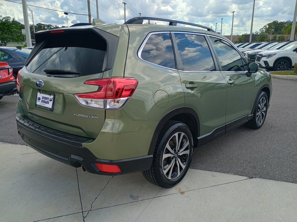 Used 2020 Subaru Forester Limited AWD/4WD image 5