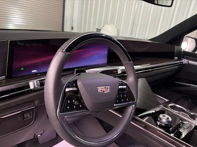 Used 2026 Cadillac Escalade 2WD image 12