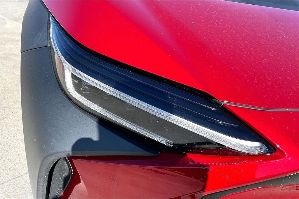 Used 2024 Subaru Solterra Limited image 28