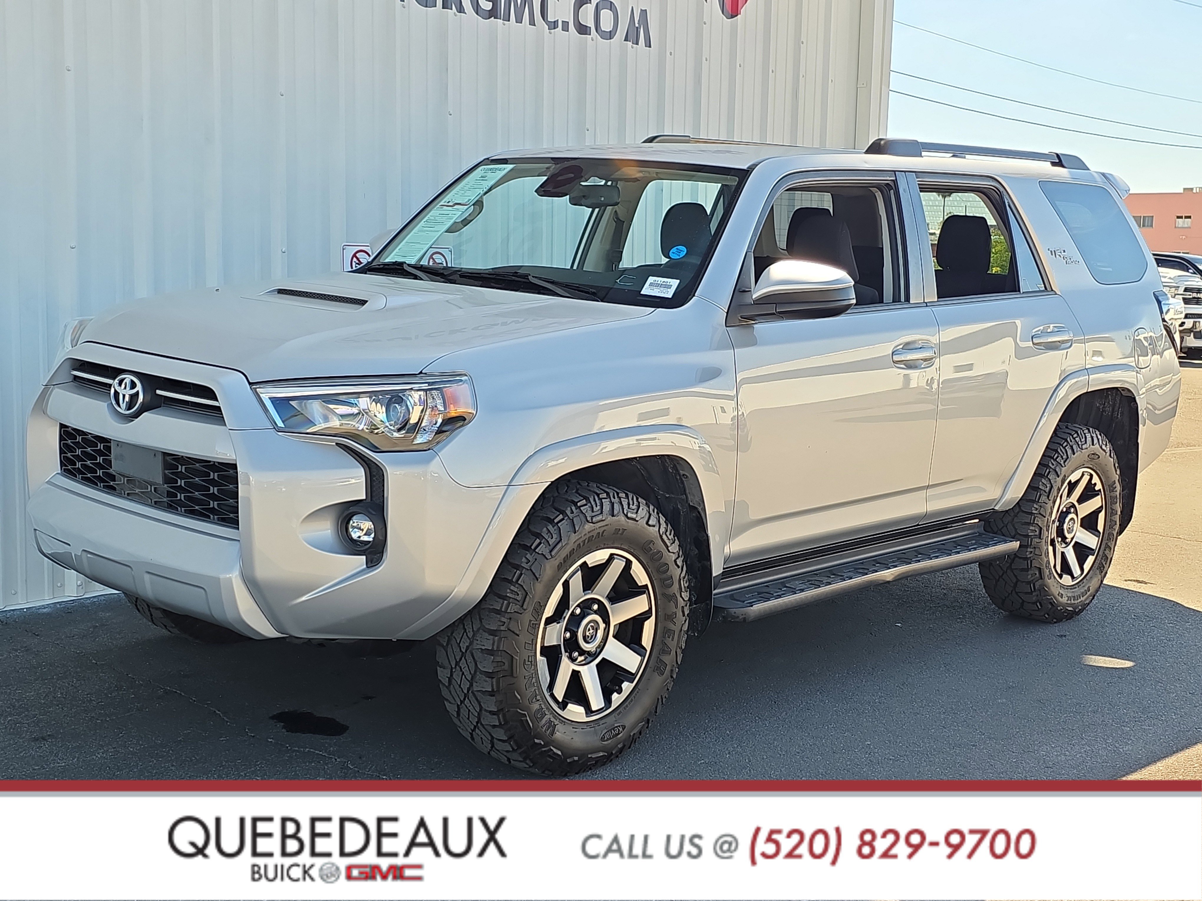 Used 2022 Toyota 4Runner TRD Off-Road AWD/4WD image 3