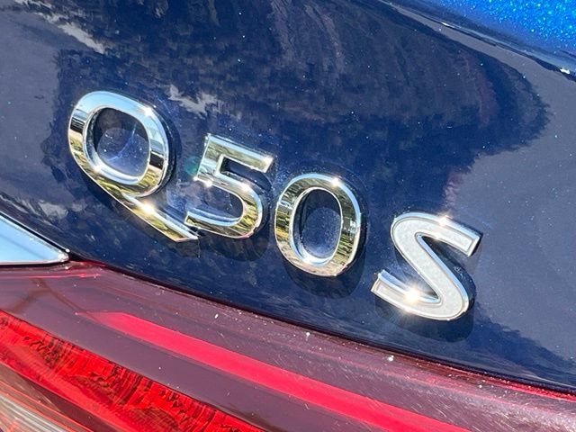 Certified 2019 INFINITI Q50 Signature Edition w/ All Weather Package (L93) RWD image 32