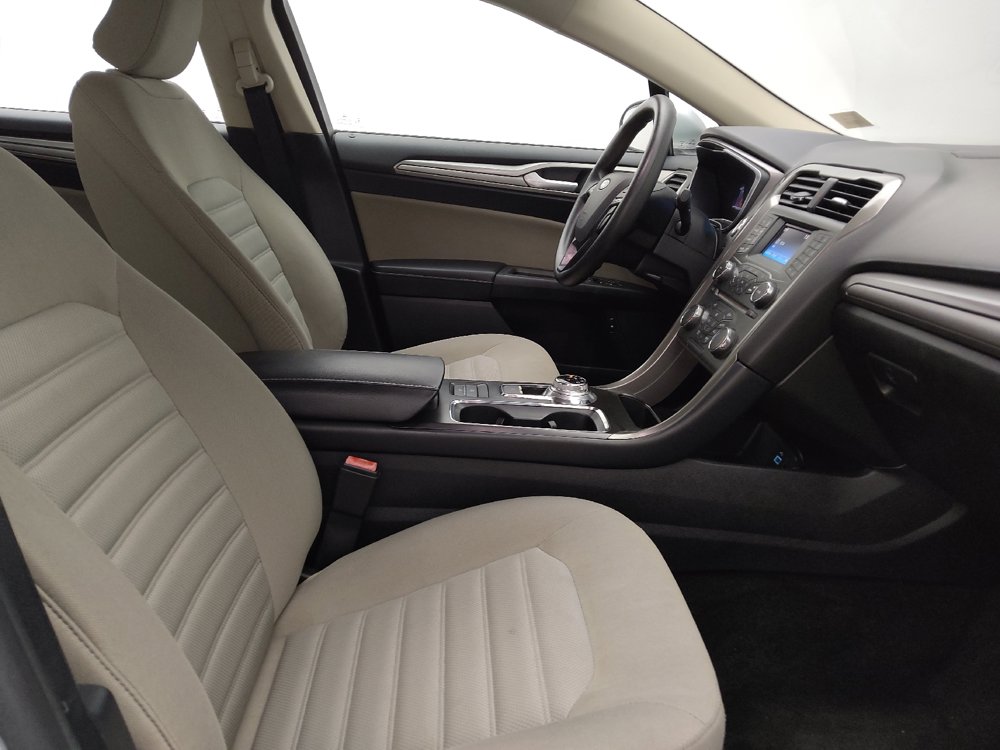 Used 2018 Ford Fusion S FWD image 21