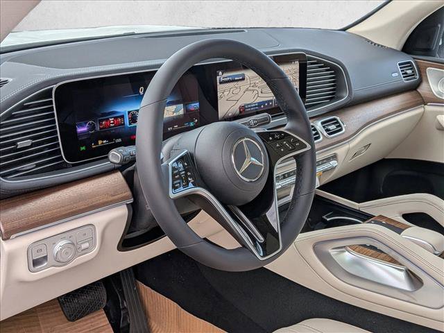 New 2026 Mercedes-Benz GLS 450 4MATIC image 3