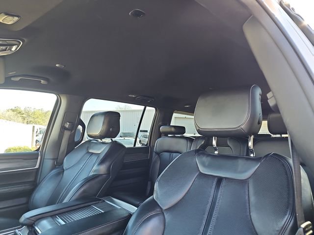 Used 2024 Jeep Wagoneer L Series III w/ Flexible Seating Group image 15