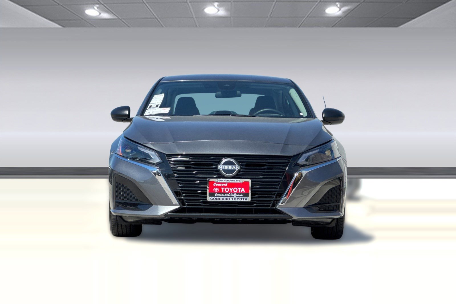 Used 2025 Nissan Altima 2.5 SV image 5
