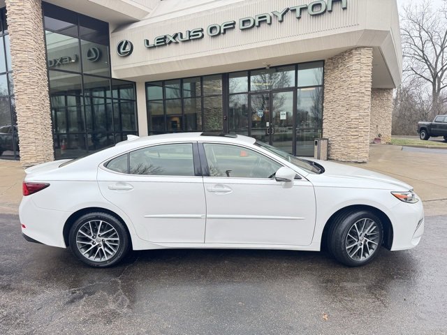 Used 2016 Lexus ES 350 image 2
