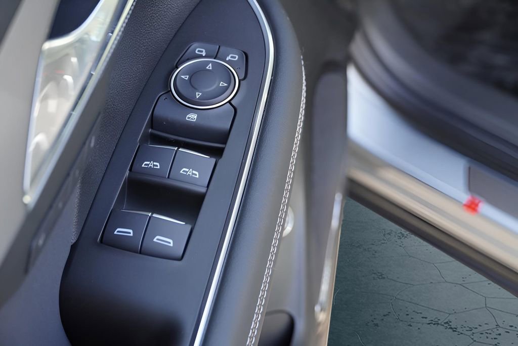 New 2026 Buick Envision Sport Touring image 22