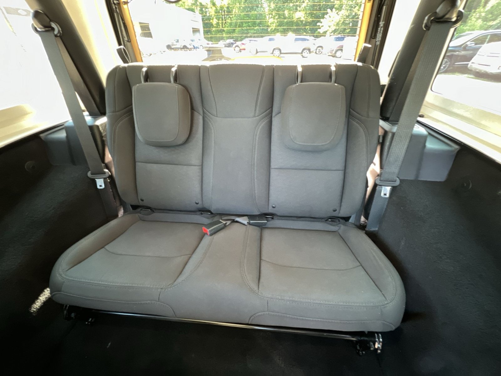 Used 2020 Jeep Wrangler Sport AWD/4WD image 35