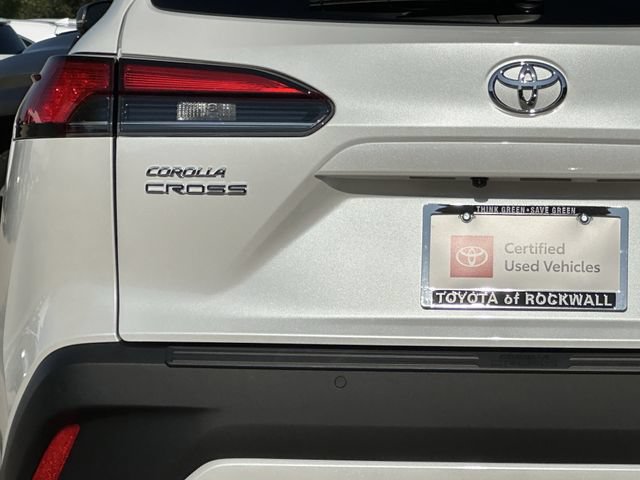 Certified 2026 Toyota Corolla Cross XLE w/ Convenience Package FWD image 5
